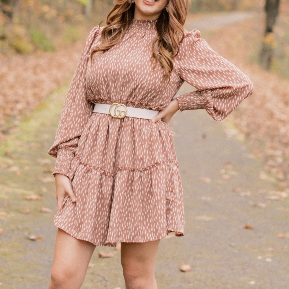 Boutique dress!! Size medium!